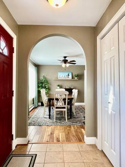 Family Friendly Cairo House With Hot Tub, Pool, Pond, 3Br, 3Ba Firepit, Minutes From Hudson & Private Pond Villa Exterior photo