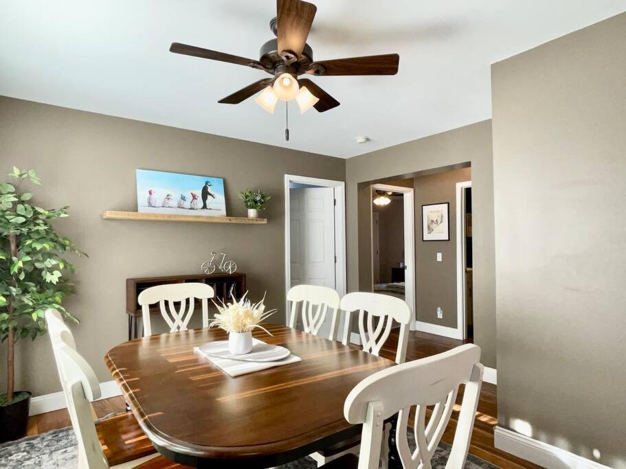 Family Friendly Cairo House With Hot Tub, Pool, Pond, 3Br, 3Ba Firepit, Minutes From Hudson & Private Pond Villa Exterior photo